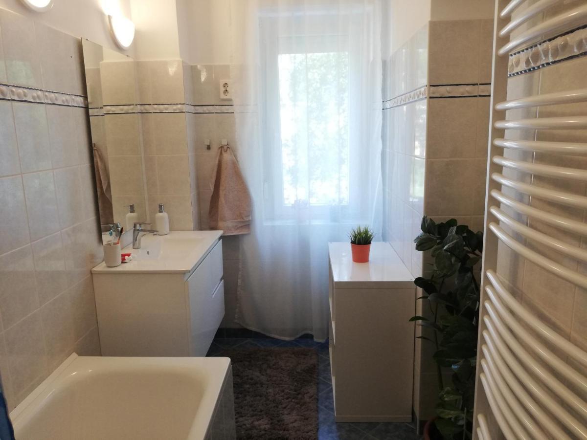 Lili Apartman Apartment Balatonfüred Екстериор снимка